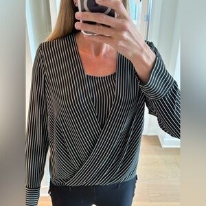 Tahari T Black and White Striped Long Sleeve Draped Blouse size medium